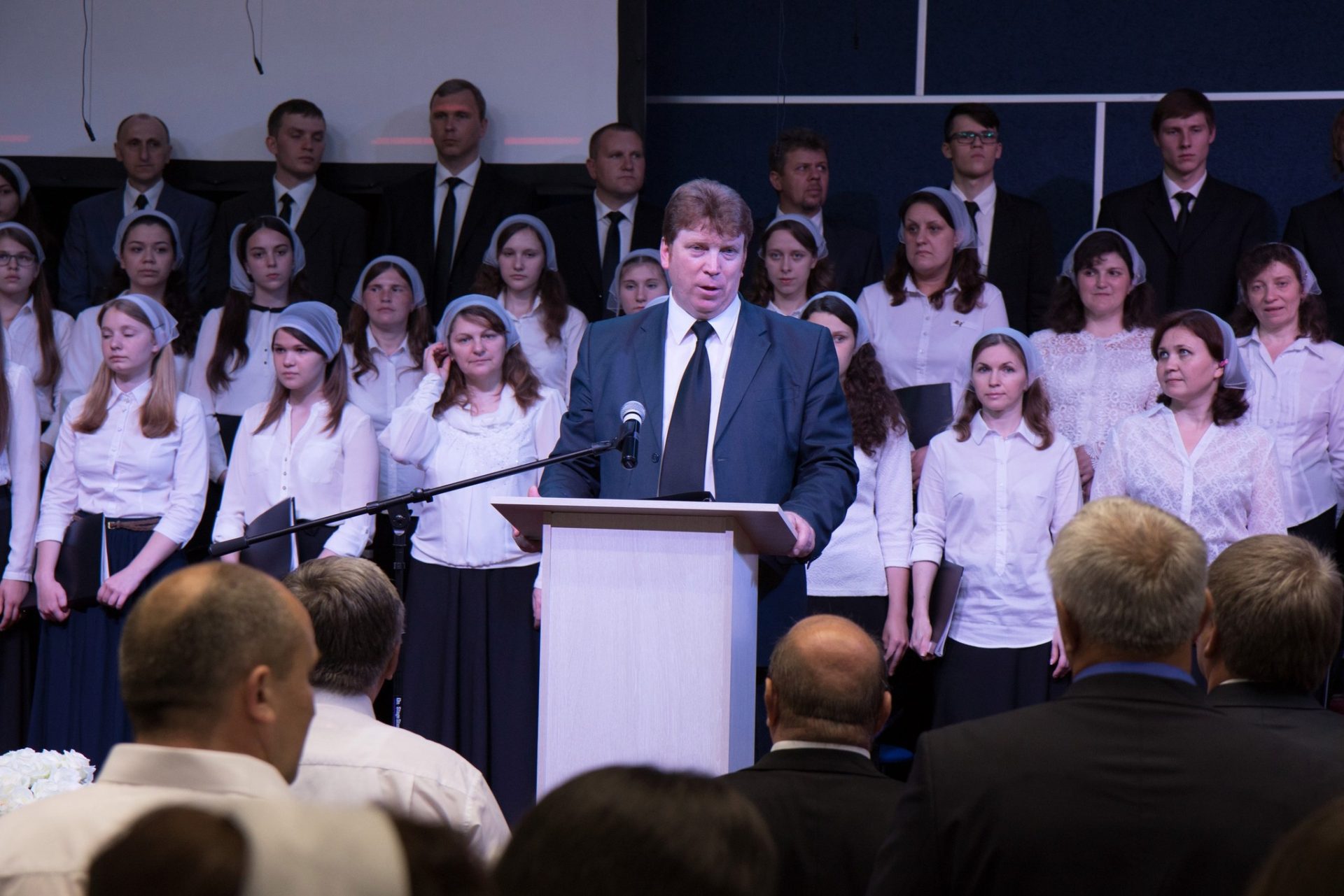 пастор Николай Николаевич Романюк